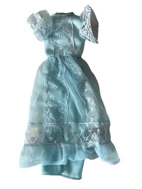 Barbie Doll FLOWER GIRL FRILLS Blue Wedding Party Dress 1979 Genuine Skipper